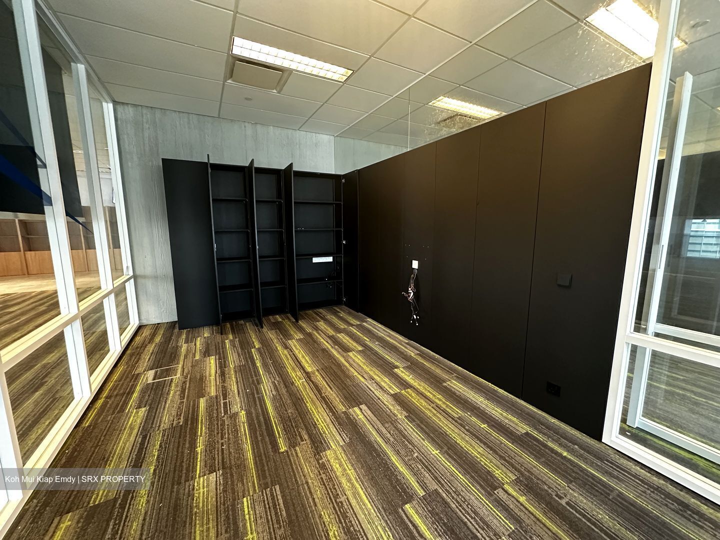 Asia Chambers (D1), Office #553066331